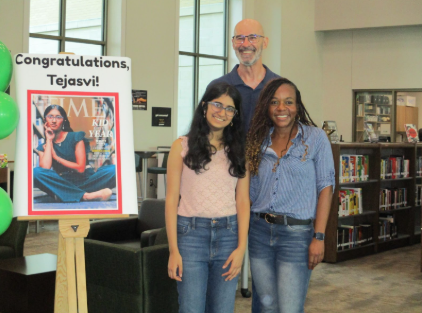 LT Celebrates Manoj For Her Success 